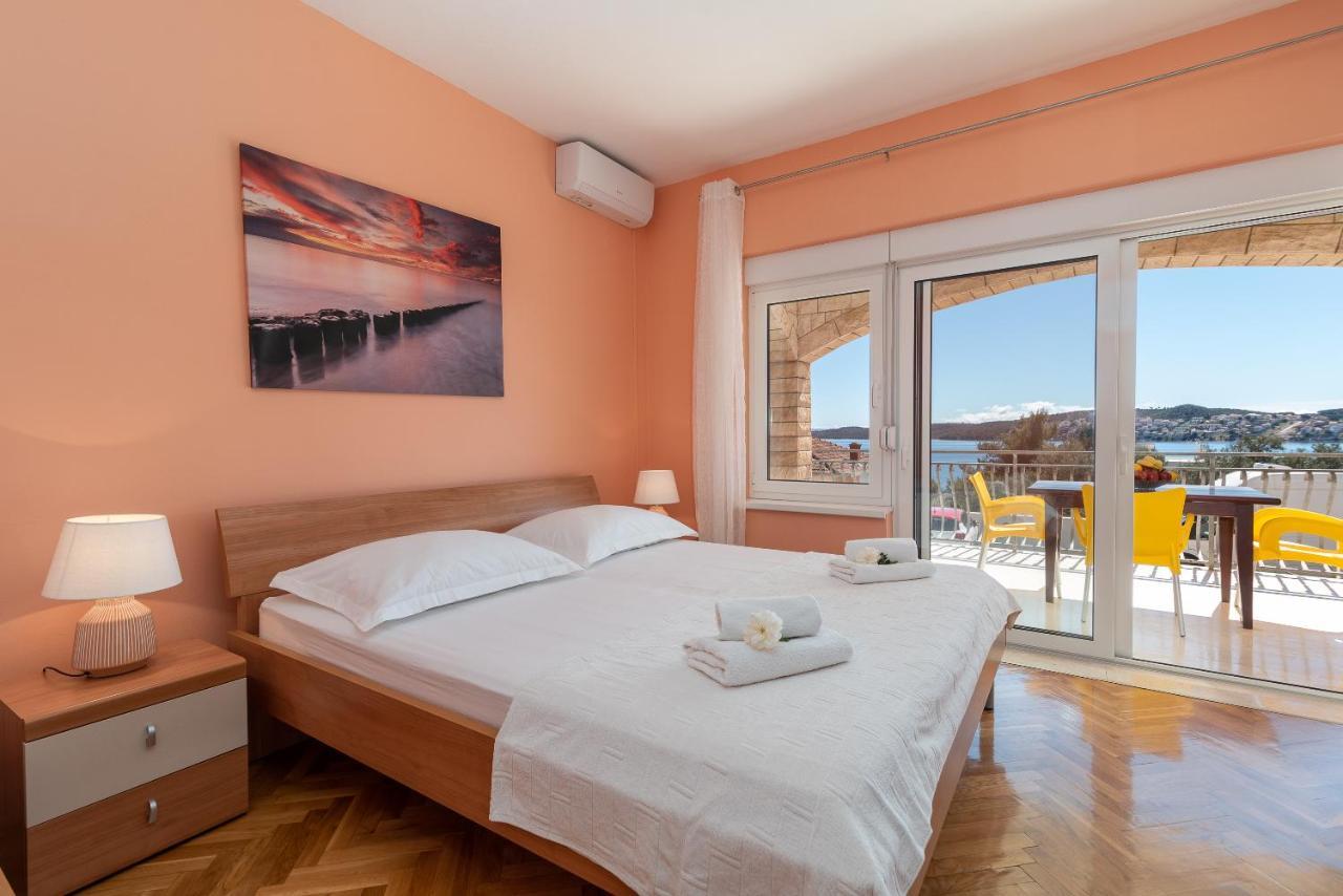 Appartement Bikaca 1 à Trogir Extérieur photo